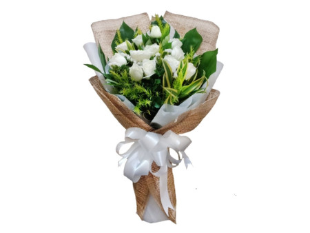 Pure Elegance White Rose Bouquet – FlowerTalks Philippines